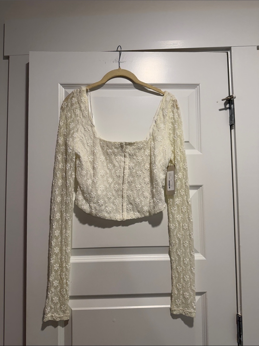 Women's Cream Lace Long-Sleeve Square-Neck Top